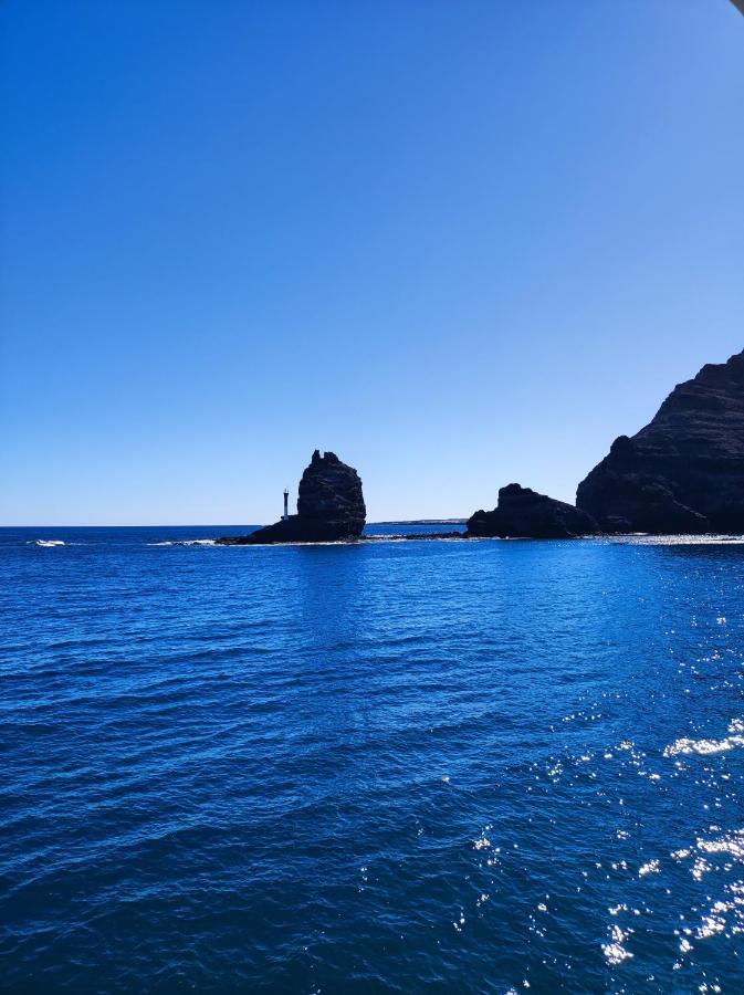 Magnifico Barco En La Graciosa Hotel Caleta de Sebo Exterior photo